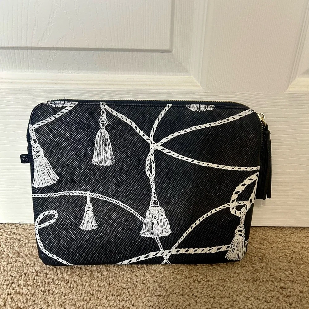 Cosmetic Bag Makeup Pouch Travel Organizer Navy and White by Chico’s
